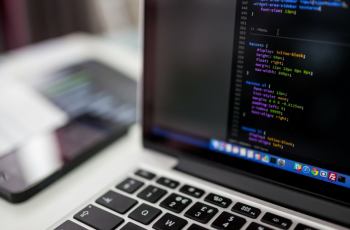 Como executar programas concorrentes de um bloco PL/SQL